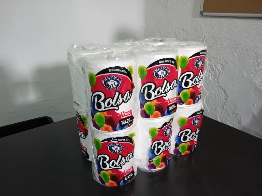 Bulto Bolsa ALTA rollo 18x26 Con fondo 2.webp